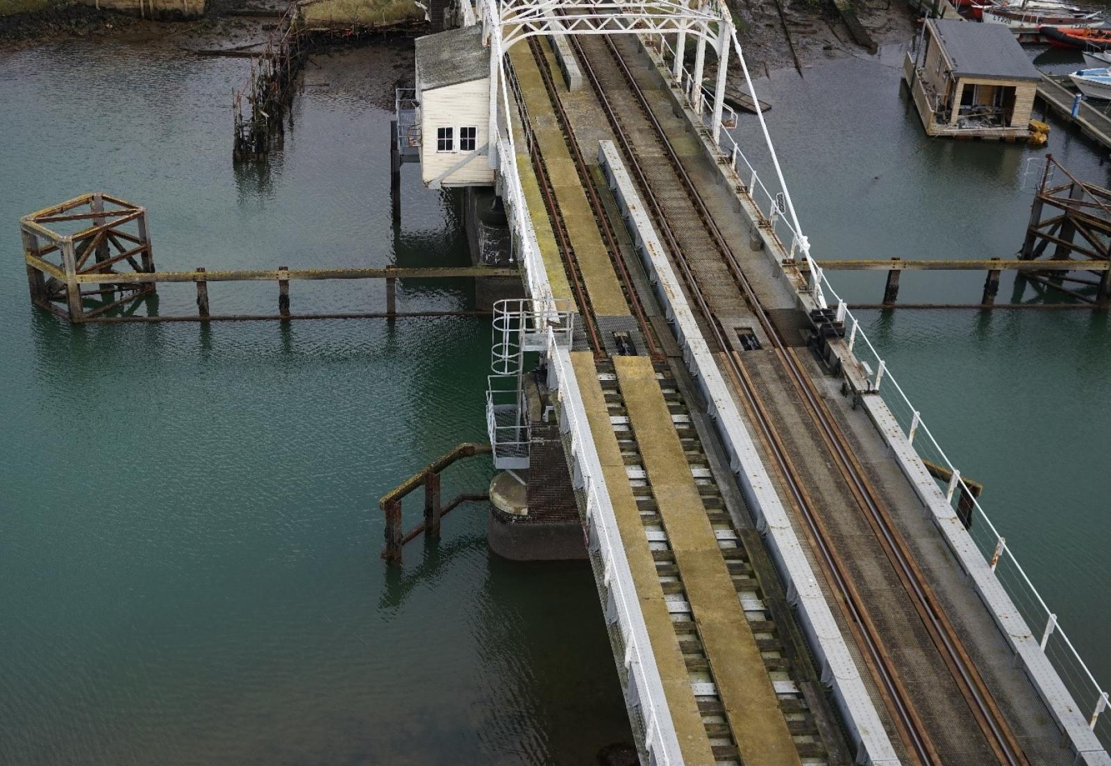 Swing bridge maintenance works to preserve historic infrastructures